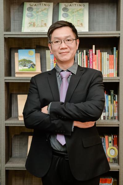 Mr. Y. S. Lin, The 10th principal
